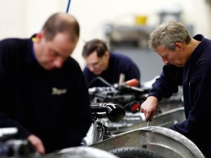 Supporting image for story: Blow to Chancellor as UK economy shrank unexpectedly in May