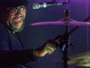 Supporting image for story: Tickets available for the 'mother of all Christmas parties' - Motown and soul Rendezvous at Wolverhampton's The Halls