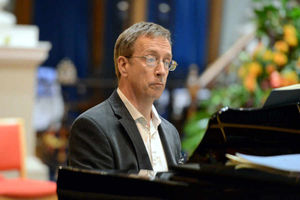 Supporting image for story: Church celebrates new Grand Piano