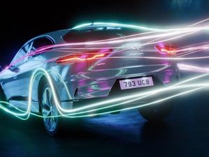 Supporting image for story: Government gives Jaguar Land Rover £500m loan guarantee for next-generation EVs