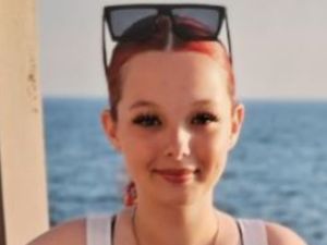 Supporting image for story: Appeal launched to ask for help finding missing Wolverhampton teenager