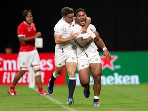 Supporting image for story: Tuilagi shines but England fail to hit top gear against Tonga