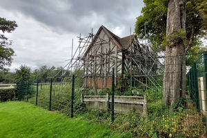 The Golden Lion pub in Cannon Hill Park in Birmingham