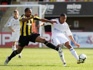 Supporting image for story: Gloucester 2 AFC Telford Utd 2 - match report