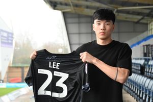 Isaac Lee has signed for Shrewsbury Town