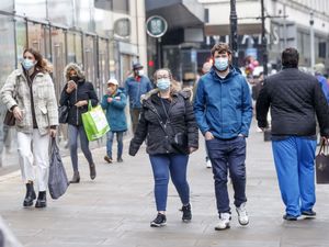 Supporting image for story: Masks become mandatory in most indoor settings in England