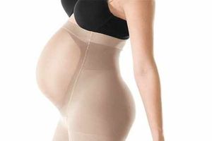 Supporting image for story: Does my bump look big in this?