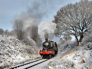 Supporting image for story: All aboard for Santa special free ride with Severn Valley Railway
