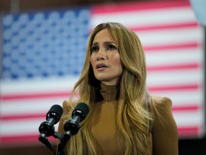 Supporting image for story: Kamala Harris says Donald Trump’s comment on women ‘is offensive to everybody’