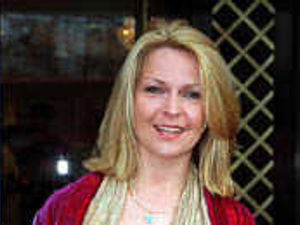 Supporting image for story: No mystery why Toyah's nifty at 50