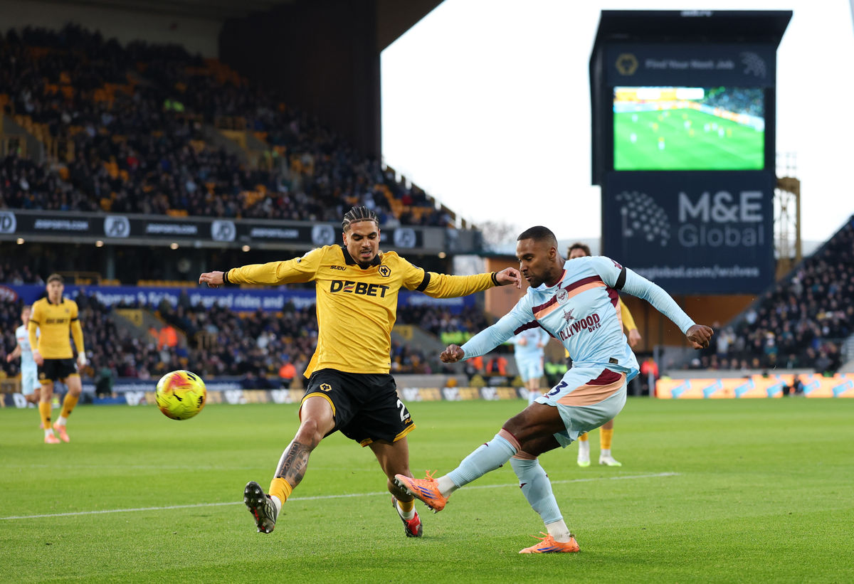 Wolves defender set to complete Championship loan move