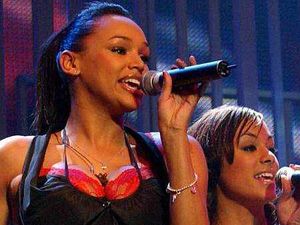 Supporting image for story: County girl wows X Factor judges