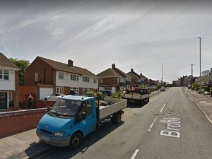 Supporting image for story: Masked robbers attack taxi driver in Dudley