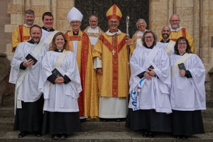 The newly ordained curates pose with the Bishops of Worcester and Dudley following their ordination ceremony