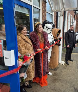 Left to right: Councillor Sally Green (Lab, Blakenhall), Councillor Asha Mattu (Lab, Graiseley), HRH Maha Putri, UK Garrison.