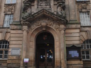 Supporting image for story: Councillors support for striking workers