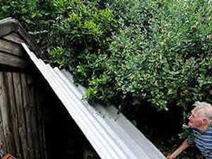 Supporting image for story: High winds whip up anger