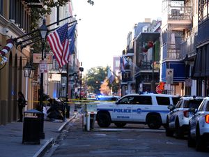 Supporting image for story: What we know about vehicle attack in New Orleans that killed at least 15