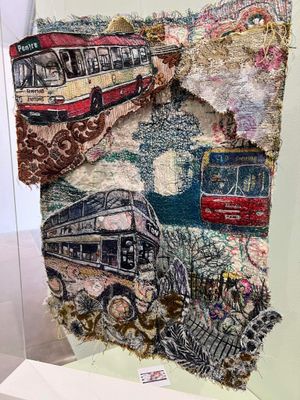 Siarabanc
A combination of print, paint and stitch by Haf Weighton 