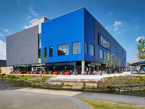 Supporting image for story: Wakemans hands over £1.5 million Walsall Waterfront scheme
