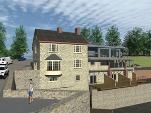 Supporting image for story: Historic Ludlow pub's plan to replace roof terrace with guest rooms backed for approval 