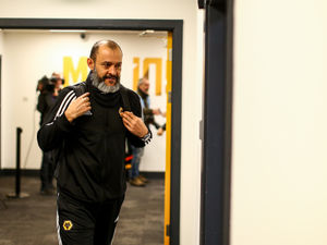 Supporting image for story: Wolves to train as normal - for now 