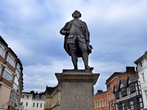 Supporting image for story: Shrewsbury's Robert Clive statue should be kept, says MP