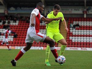 Supporting image for story: Ex-Harriers man Callum Hassan joins Bucks