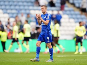 Supporting image for story: Jamie Vardy scores 199th Leicester goal in win over sorry Southampton