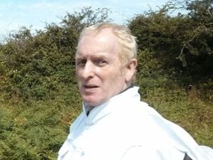 Supporting image for story: Care home chef was stabbed in the neck at his flat, murder trial jury told