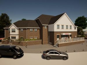 Supporting image for story: Eyesore Oldbury pub should be demolished for new shop and flats, report recommends