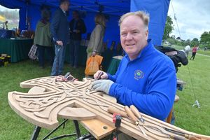 Steve Worrall of Shropshire Woodcarvers