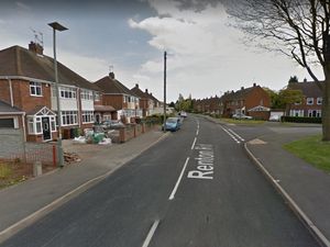 Supporting image for story: Man taken to hospital after Wolverhampton flat fire