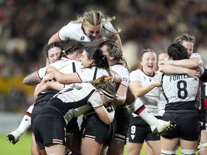 Supporting image for story: Classy Canada cruise into World Cup final after win over New Zealand