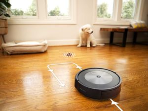 Supporting image for story: iRobot guarantees new autonomous robotic vacuum cleaner will avoid pet accidents