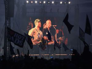 Supporting image for story: Coldplay thrill Glastonbury with record-breaking set
