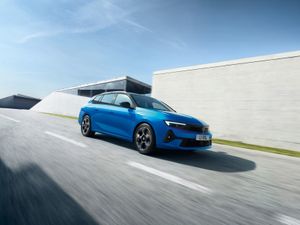 Supporting image for story: Vauxhall confirms pricing and specification for Astra Sports Tourer