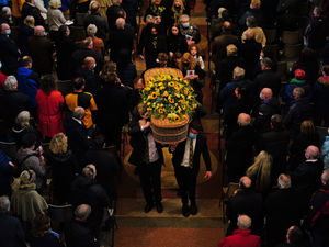 Supporting image for story: Thousands turn out for funeral of 'well-loved and cantankerous comedian' Jethro