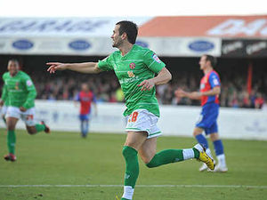 Supporting image for story: Walsall extend Martin Devaney loan