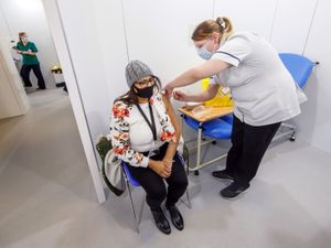 Supporting image for story: No evidence to show AZ vaccine causes clots, says UK regulator