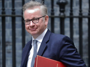 Supporting image for story: Gove pledges support for farmers amid drought concerns