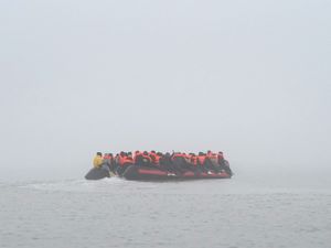 Supporting image for story: UK: Change European human rights laws interpretation to tackle small boats