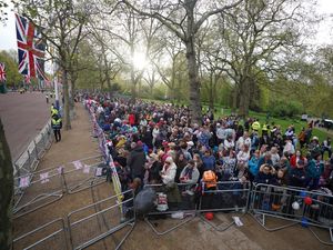 Supporting image for story: Heavy rain fails to dampen crowd’s enthusiasm
