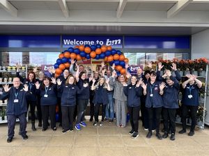 Supporting image for story: New B&M store opens in place of previous discount shop