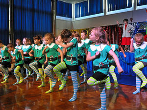 Supporting image for story: Junior school wins Star nativity photo prize