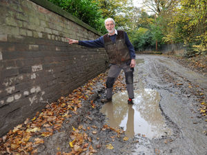 Supporting image for story: Tank buff is on warpath over road near Shrewsbury