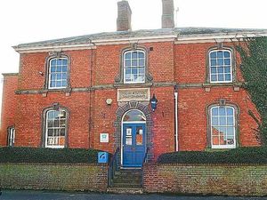 Supporting image for story: Police could be based at fire station once town base closes