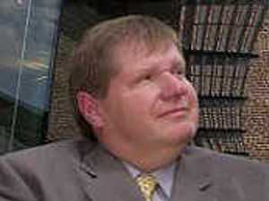 Supporting image for story: Tourism pledge as board folds