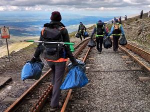Supporting image for story: Snowdon litter pickers in action as volunteer scheme is relaunched 