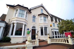 The Mercure Goldthorn Hotel could be demolished to make way for a new Lidl store